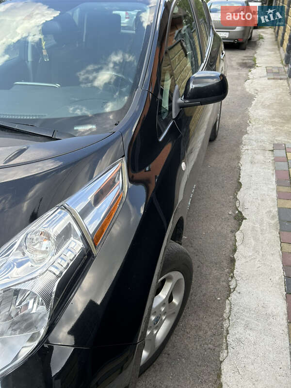 Nissan Leaf 2015