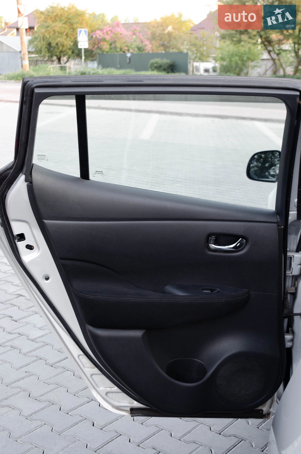 2015 Nissan Leaf - мініатюра 38