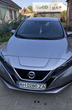 Хэтчбек Nissan Leaf 2018 в Дружковке