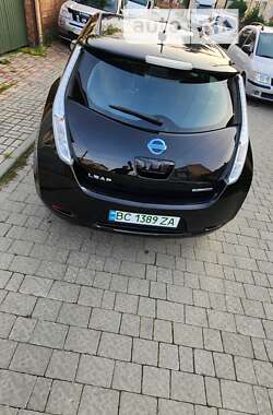 Хэтчбек Nissan Leaf 2014 в Львове