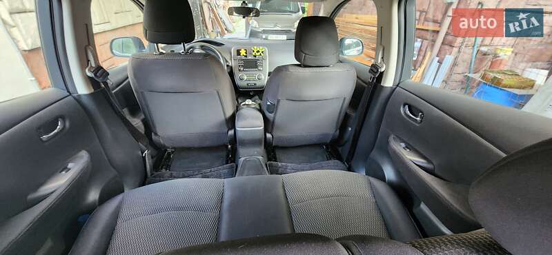 Хэтчбек Nissan Leaf 2014 в Львове