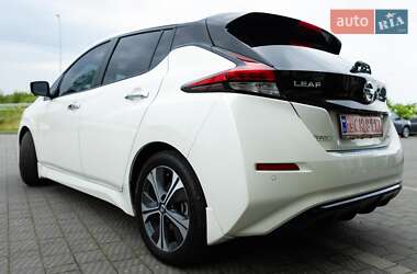 Хэтчбек Nissan Leaf 2020 в Стрые