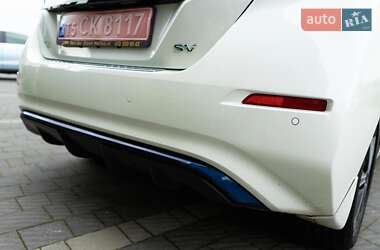 Хэтчбек Nissan Leaf 2020 в 