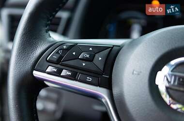 Хэтчбек Nissan Leaf 2020 в 