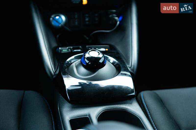 Хэтчбек Nissan Leaf 2020 в Стрые