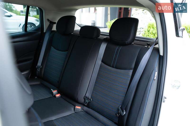 Хэтчбек Nissan Leaf 2020 в Стрые