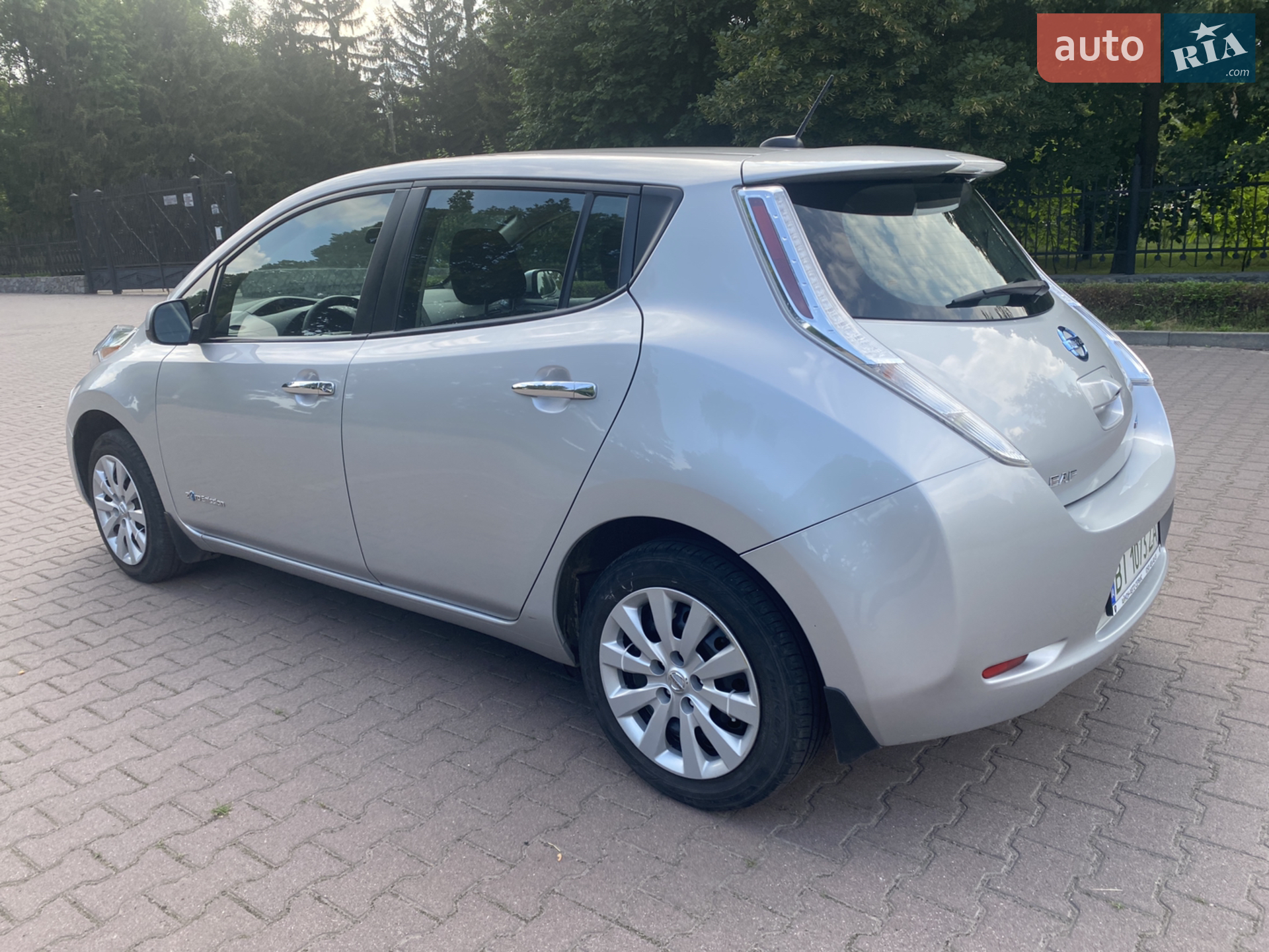 2017 Nissan Leaf - мініатюра 6