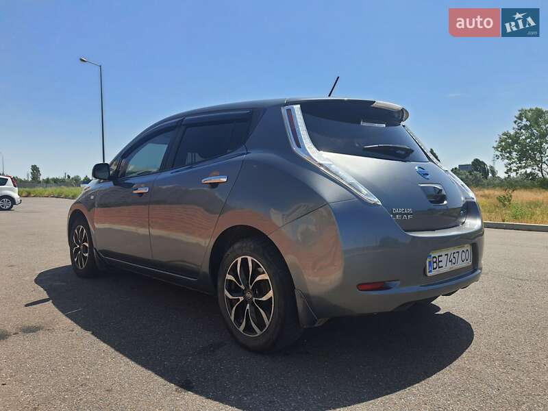 Хетчбек Nissan Leaf 2014 в Миколаєві фото 5 Хетчбек Nissan Leaf 2014 в Миколаєві