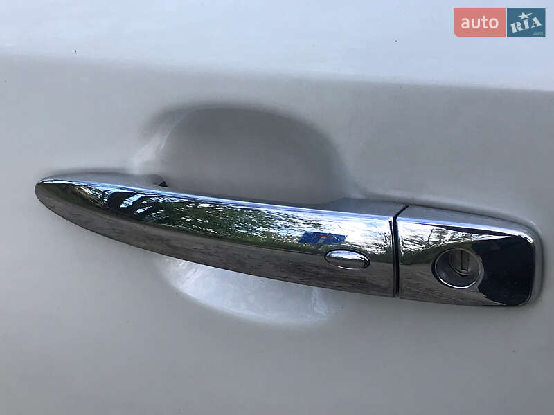 Хэтчбек Nissan Leaf 2014 в Львове фото 10 Хэтчбек Nissan Leaf 2014 в Львове