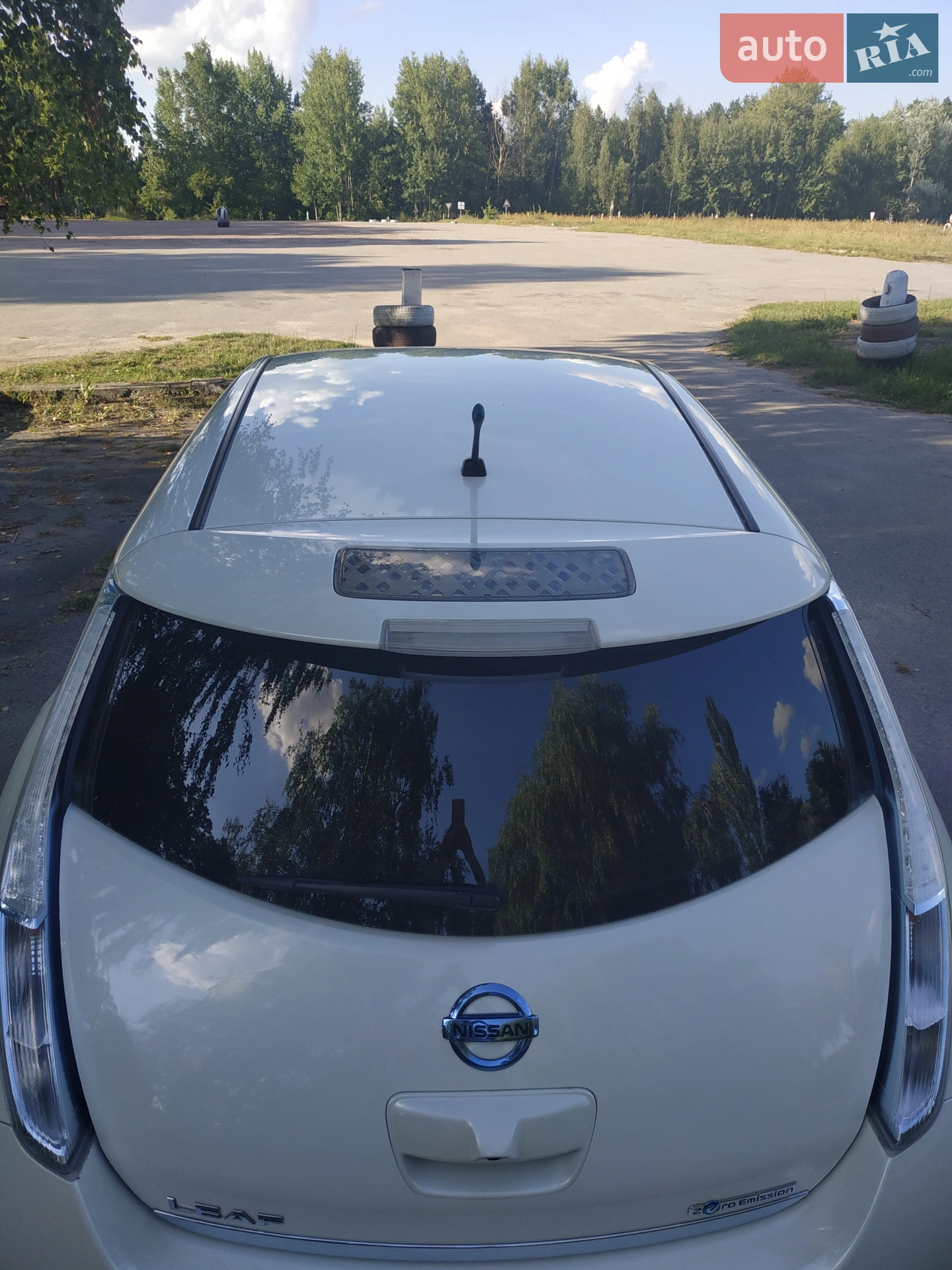 2013 Nissan Leaf - мініатюра 11
