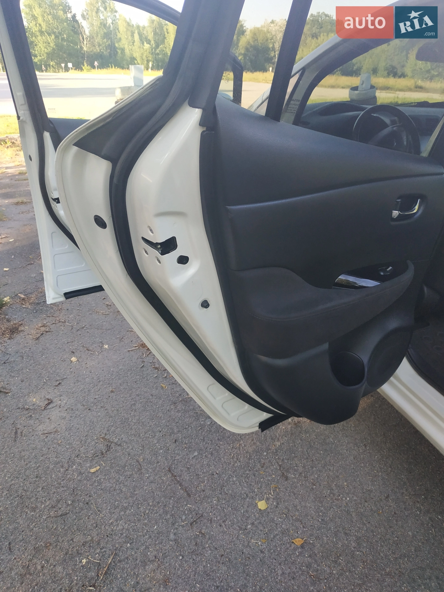 2013 Nissan Leaf - мініатюра 15