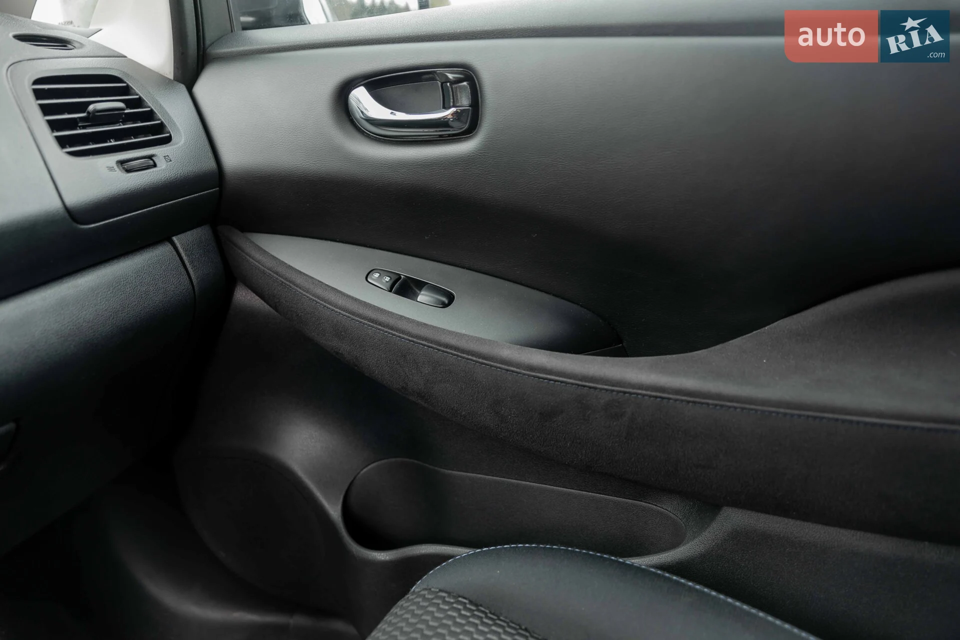 2014 Nissan Leaf - мініатюра 7