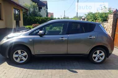 Хетчбек Nissan Leaf 2013 в Житомирі