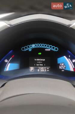 Хэтчбек Nissan Leaf 2011 в Коломые