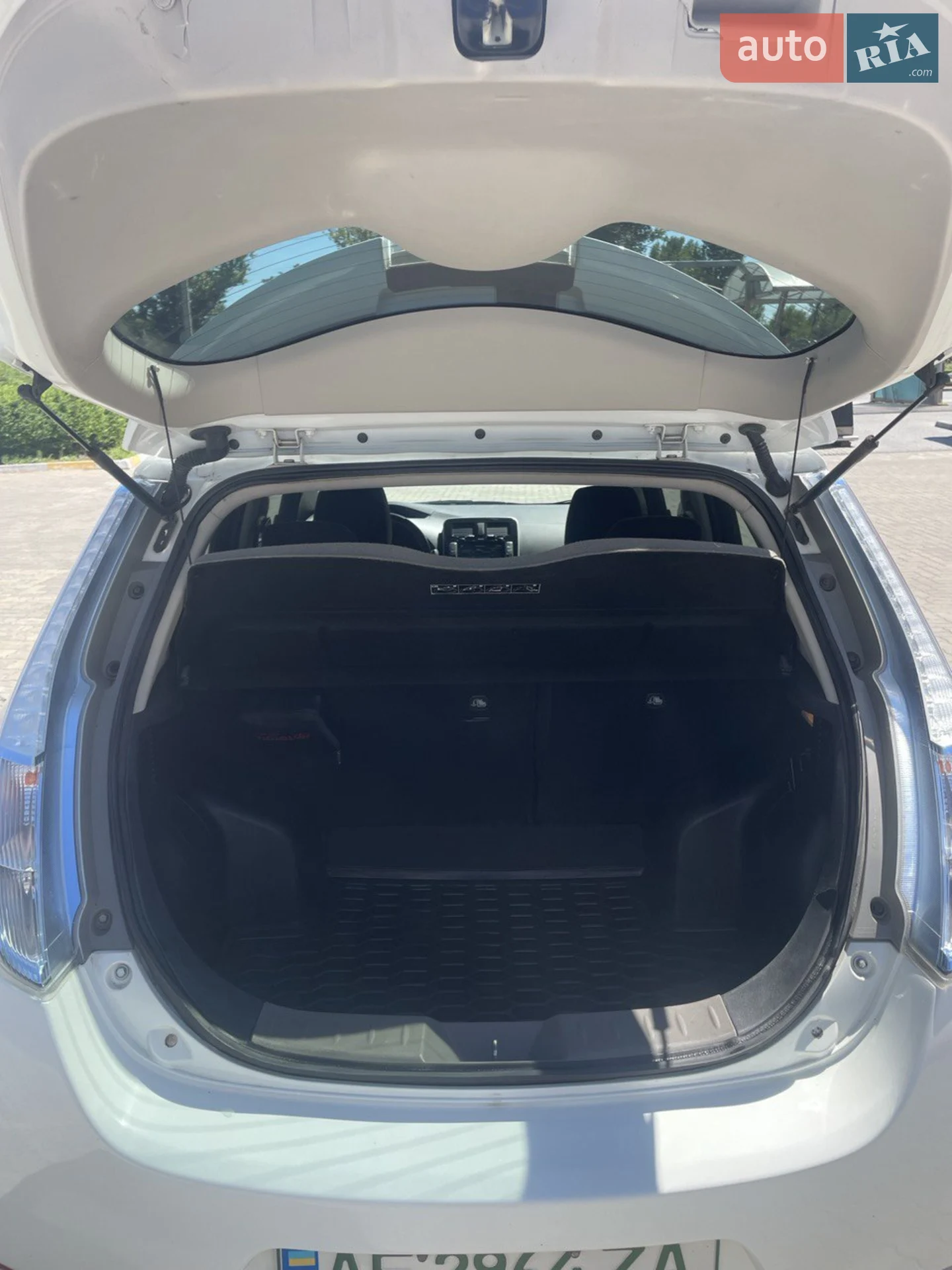 2015 Nissan Leaf - мініатюра 22