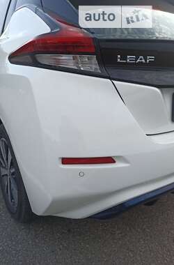 Хэтчбек Nissan Leaf 2021 в Килии