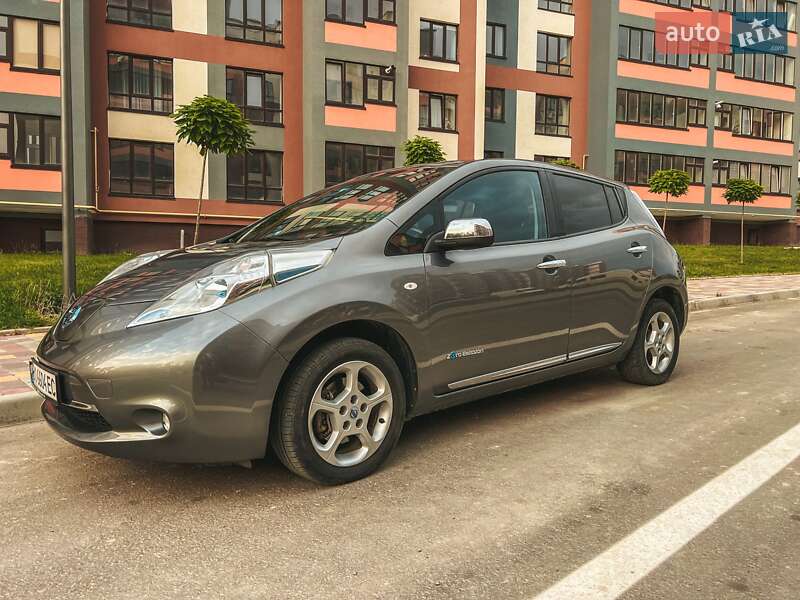 Хэтчбек Nissan Leaf 2014 в Тернополе фото 9 Хэтчбек Nissan Leaf 2014 в Тернополе