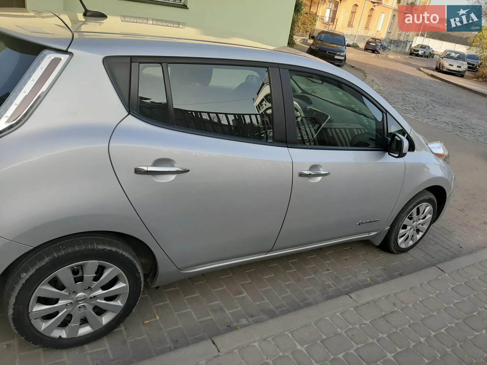 2015 Nissan Leaf - мініатюра 3