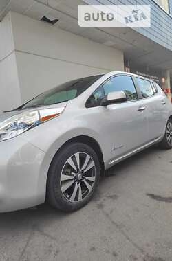 Хэтчбек Nissan Leaf 2014 в Белгороде-Днестровском