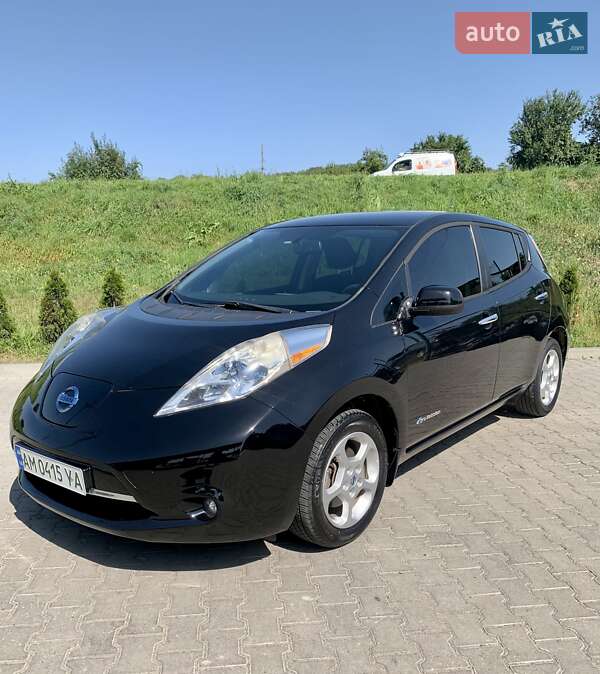 Хетчбек Nissan Leaf 2013 в Львові