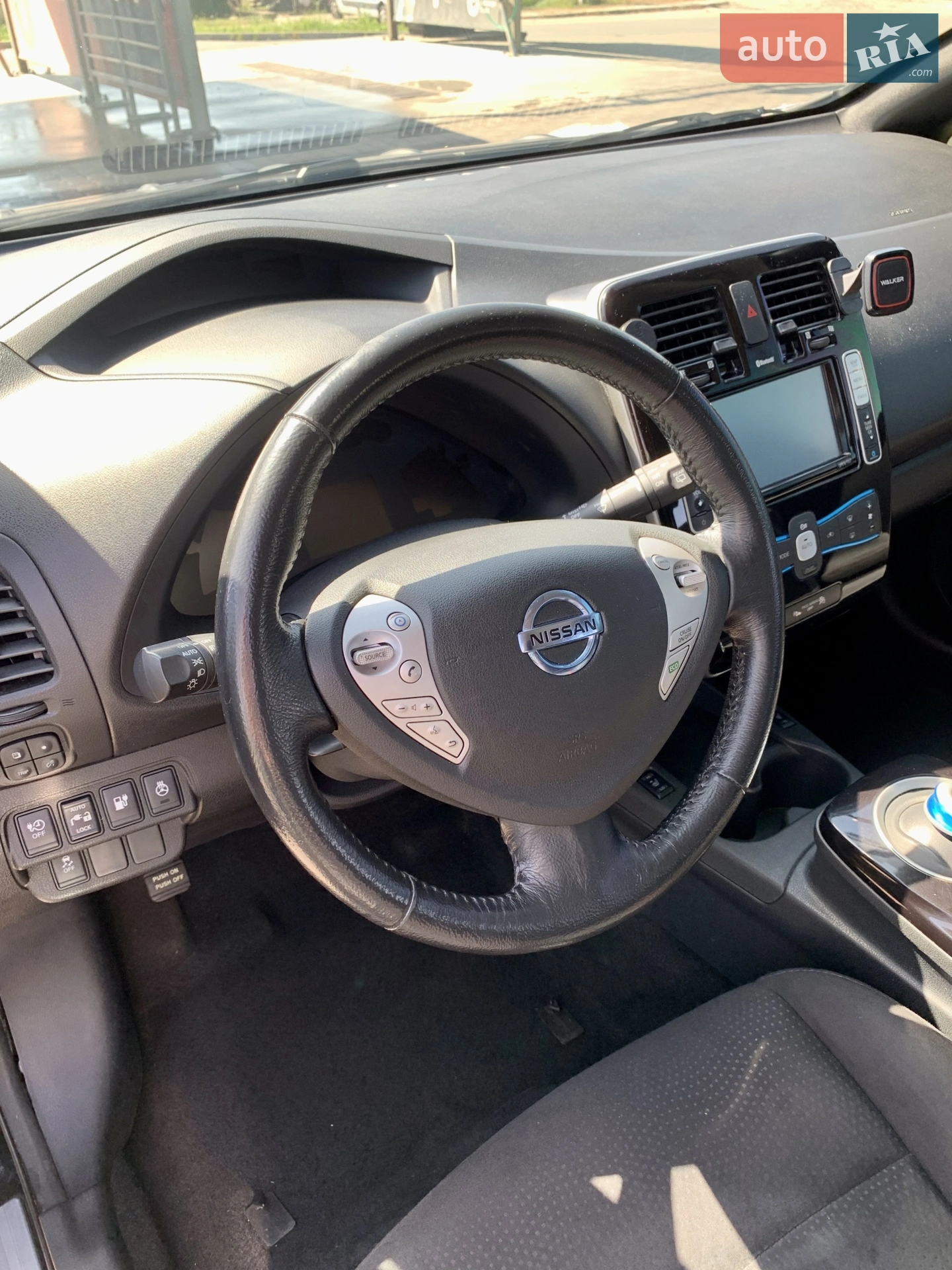 2013 Nissan Leaf - мініатюра 14