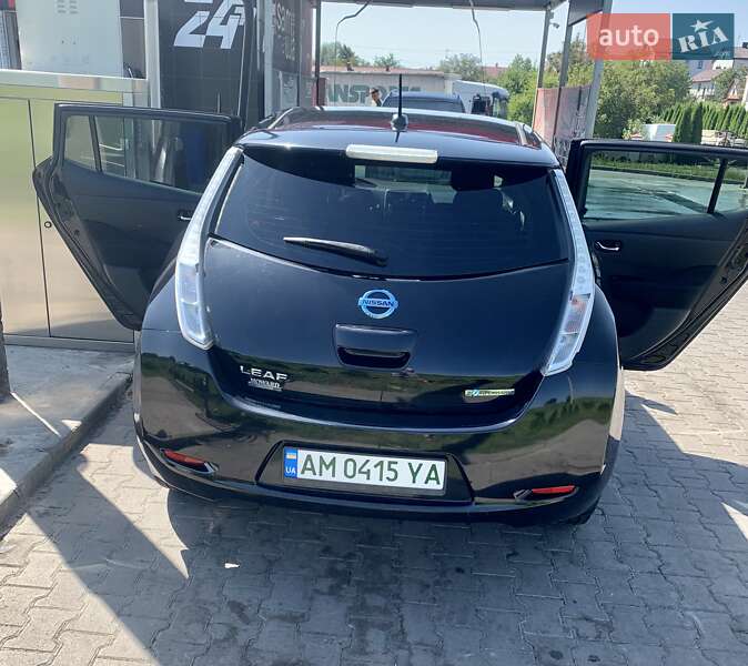 Хетчбек Nissan Leaf 2013 в Львові