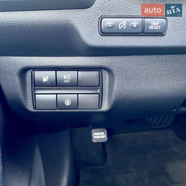 Хэтчбек Nissan Leaf 2019 в Черноморске