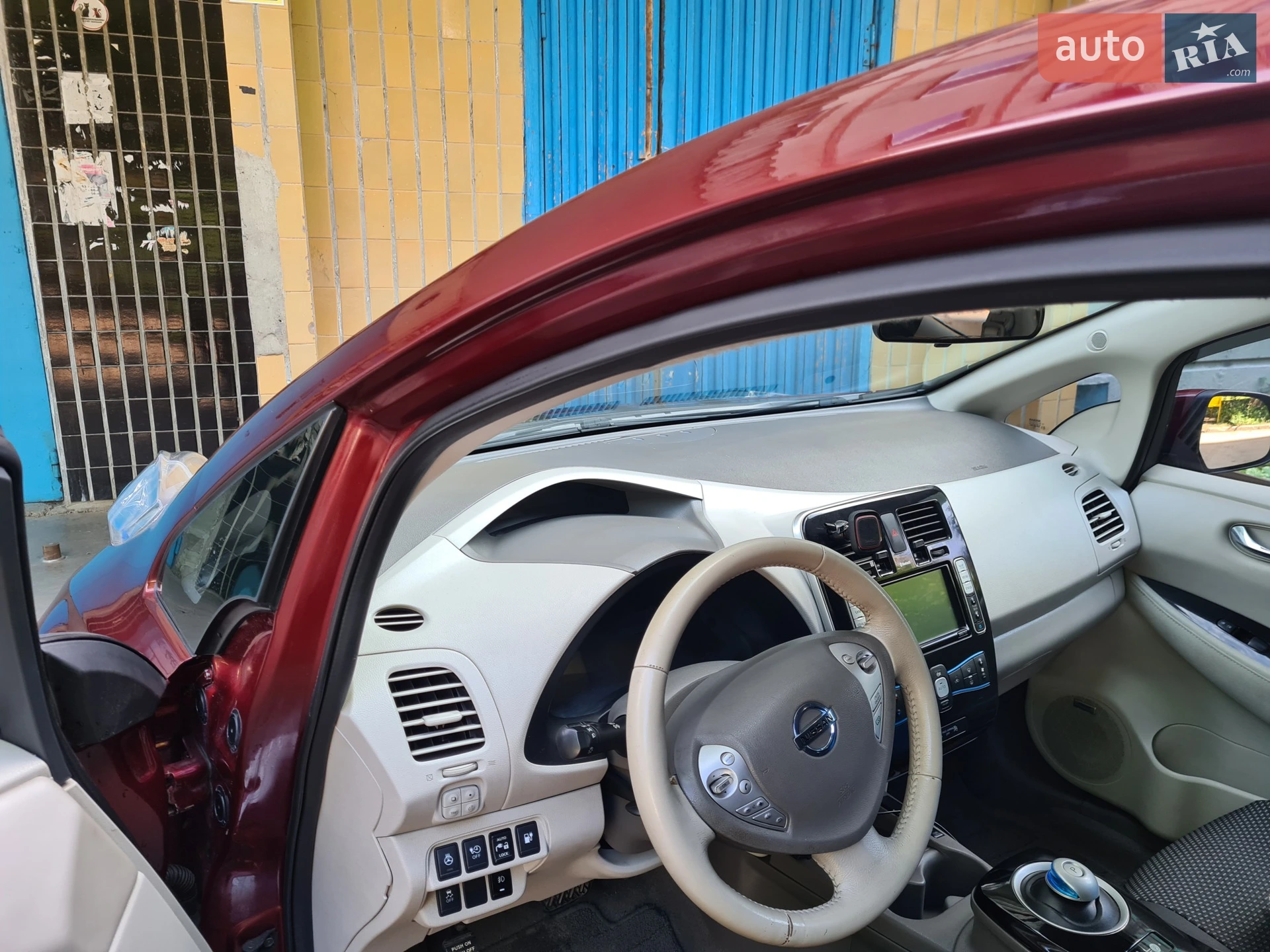 2017 Nissan Leaf - мініатюра 10