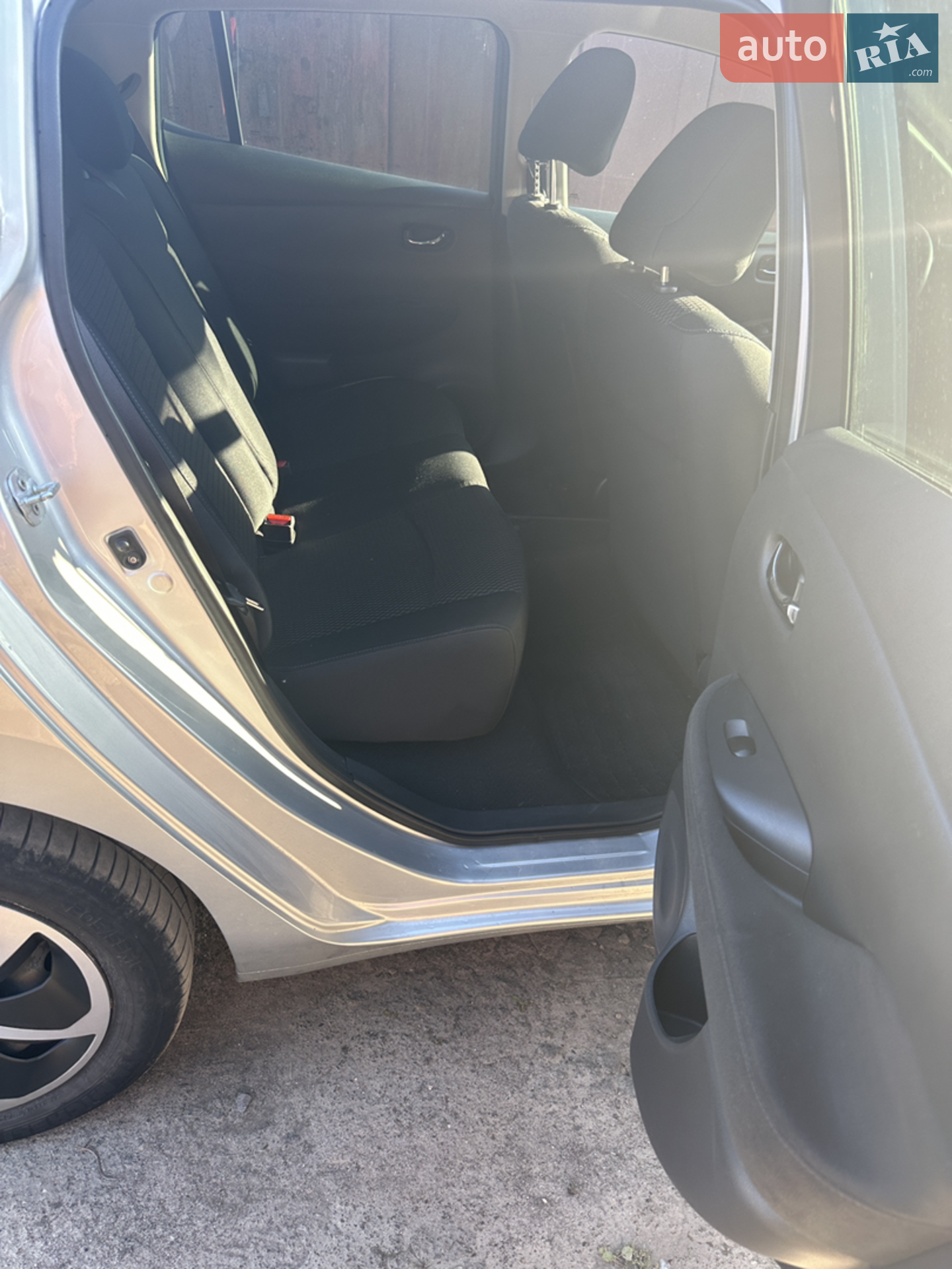2014 Nissan Leaf - мініатюра 9