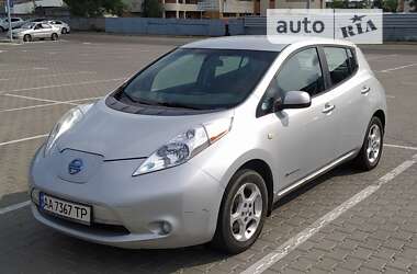 Хэтчбек Nissan Leaf 2013 в Киеве