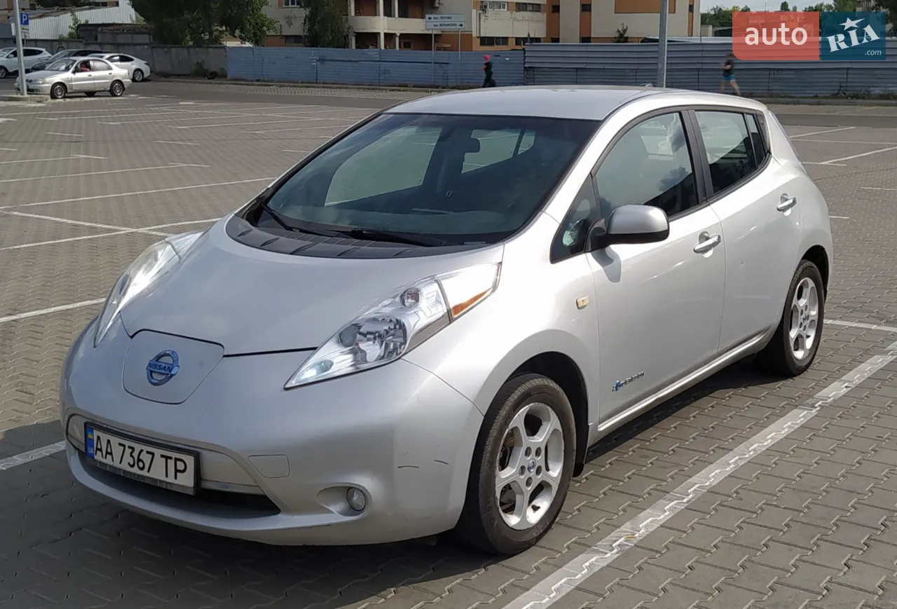 2013 Nissan Leaf - мініатюра 12
