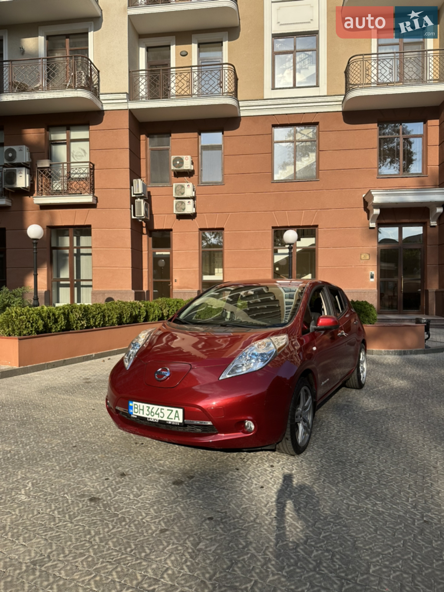 2015 Nissan Leaf - мініатюра 2