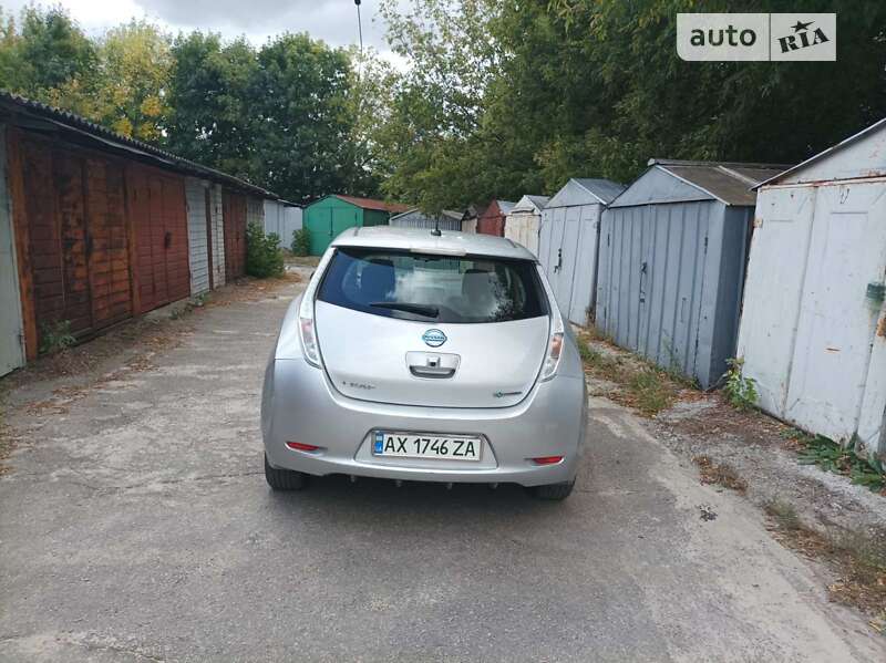 Хэтчбек Nissan Leaf 2014 в Харькове