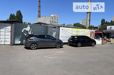 Хетчбек Nissan Leaf 2019 в Одесі