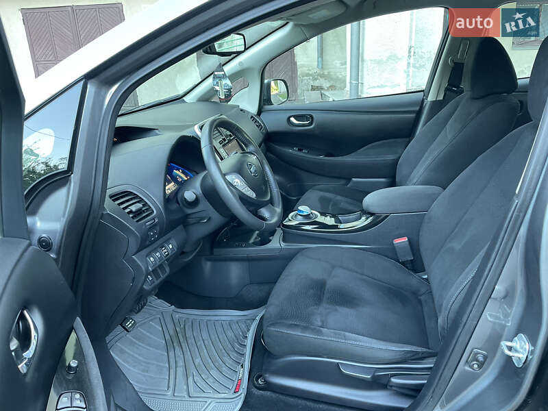 Хэтчбек Nissan Leaf 2016 в Черкассах