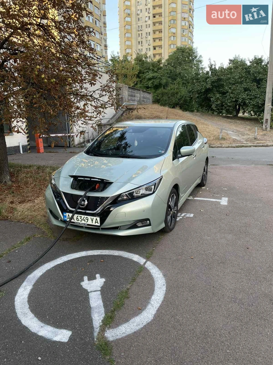 2017 Nissan Leaf - мініатюра 15