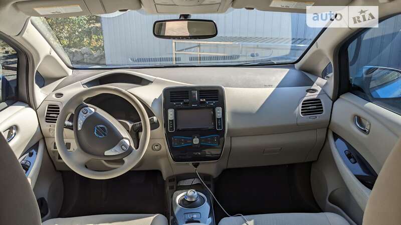 Хэтчбек Nissan Leaf 2011 в Николаеве фото 7 Хэтчбек Nissan Leaf 2011 в Николаеве