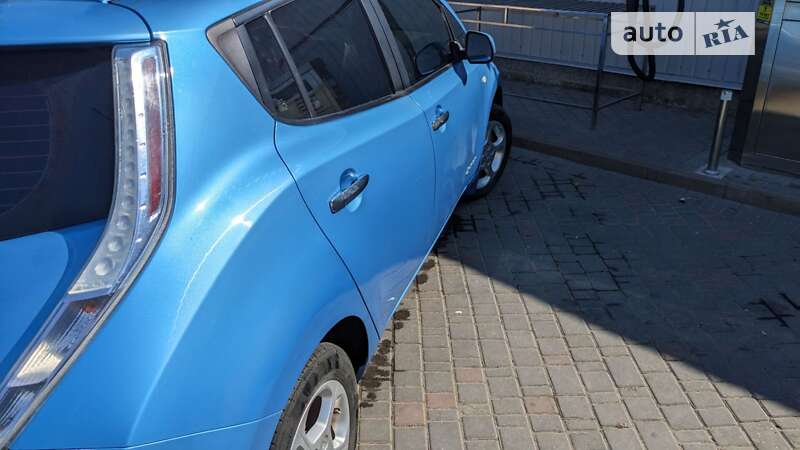 Хэтчбек Nissan Leaf 2011 в Николаеве фото 6 Хэтчбек Nissan Leaf 2011 в Николаеве