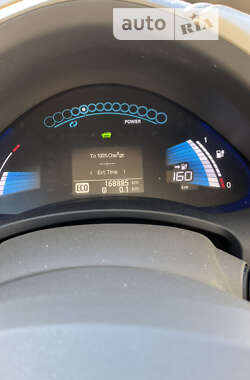 Хэтчбек Nissan Leaf 2011 в Львове