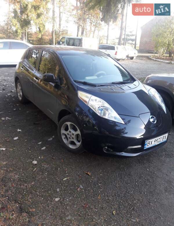 Хетчбек Nissan Leaf 2014 в Тернополі фото 2 Хетчбек Nissan Leaf 2014 в Тернополі