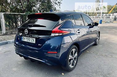 Хетчбек Nissan Leaf 2021 в Одесі