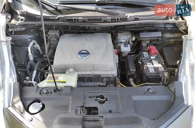 Хетчбек Nissan Leaf 2014 в Тернополі