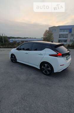 Хетчбек Nissan Leaf 2021 в Хмельницькому