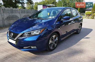 Хэтчбек Nissan Leaf 2019 в 