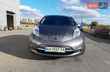 Хэтчбек Nissan Leaf 2017 в Хмельницком