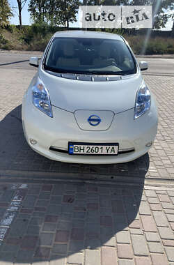 Хетчбек Nissan Leaf 2011 в Одесі