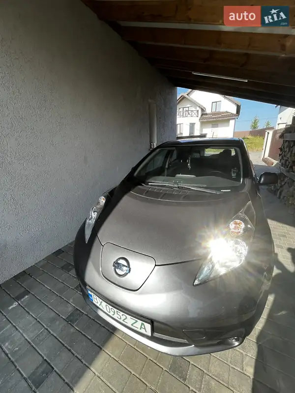 Nissan Leaf 2016