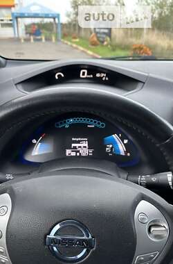 Хетчбек Nissan Leaf 2013 в Рівному