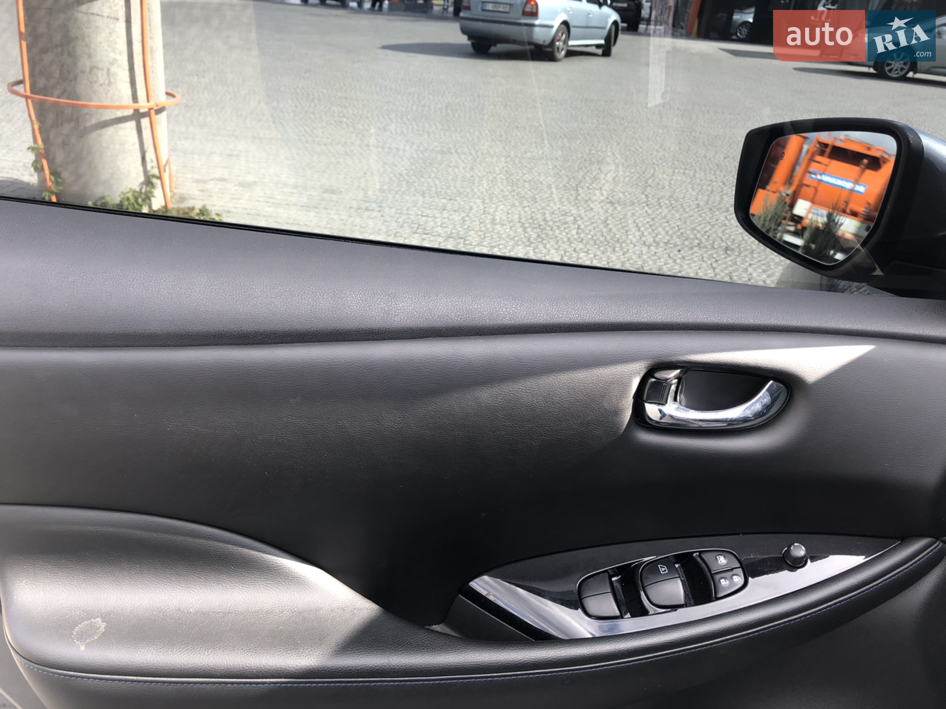 2018 Nissan Leaf - мініатюра 12