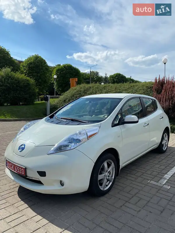 Nissan Leaf 2012